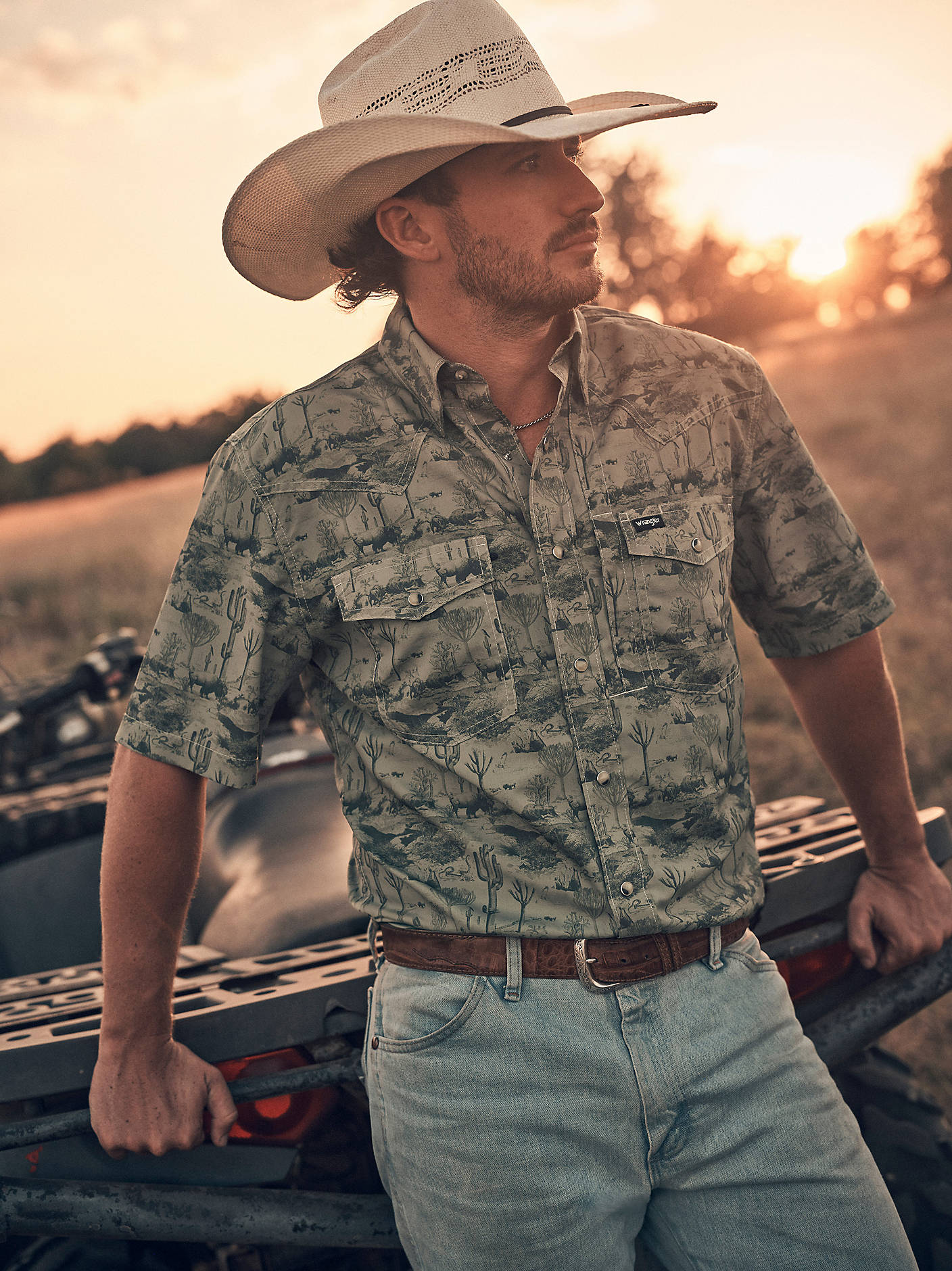 112375130-HERO